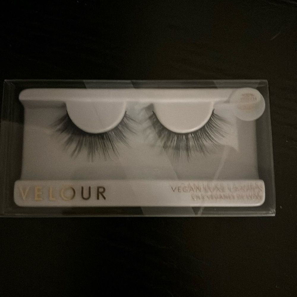 Velour lashes